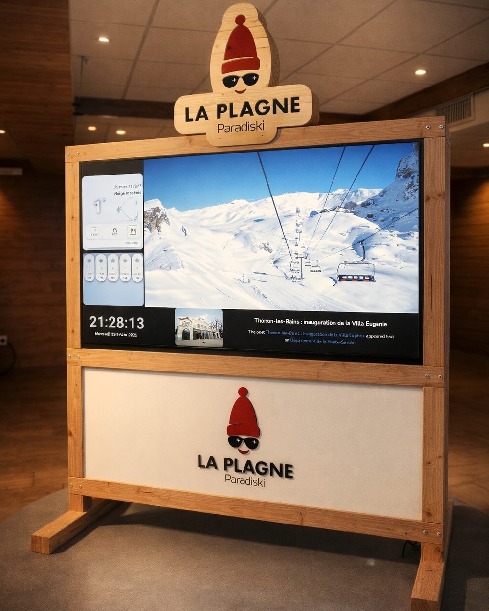 Digital Wall La Plagne dans un hall d’accueil